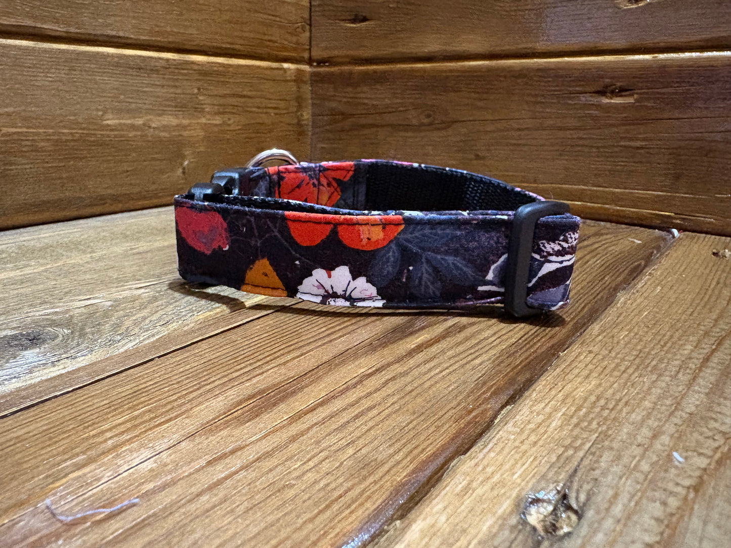 Collier à clip - Fleur fond noir XS/M