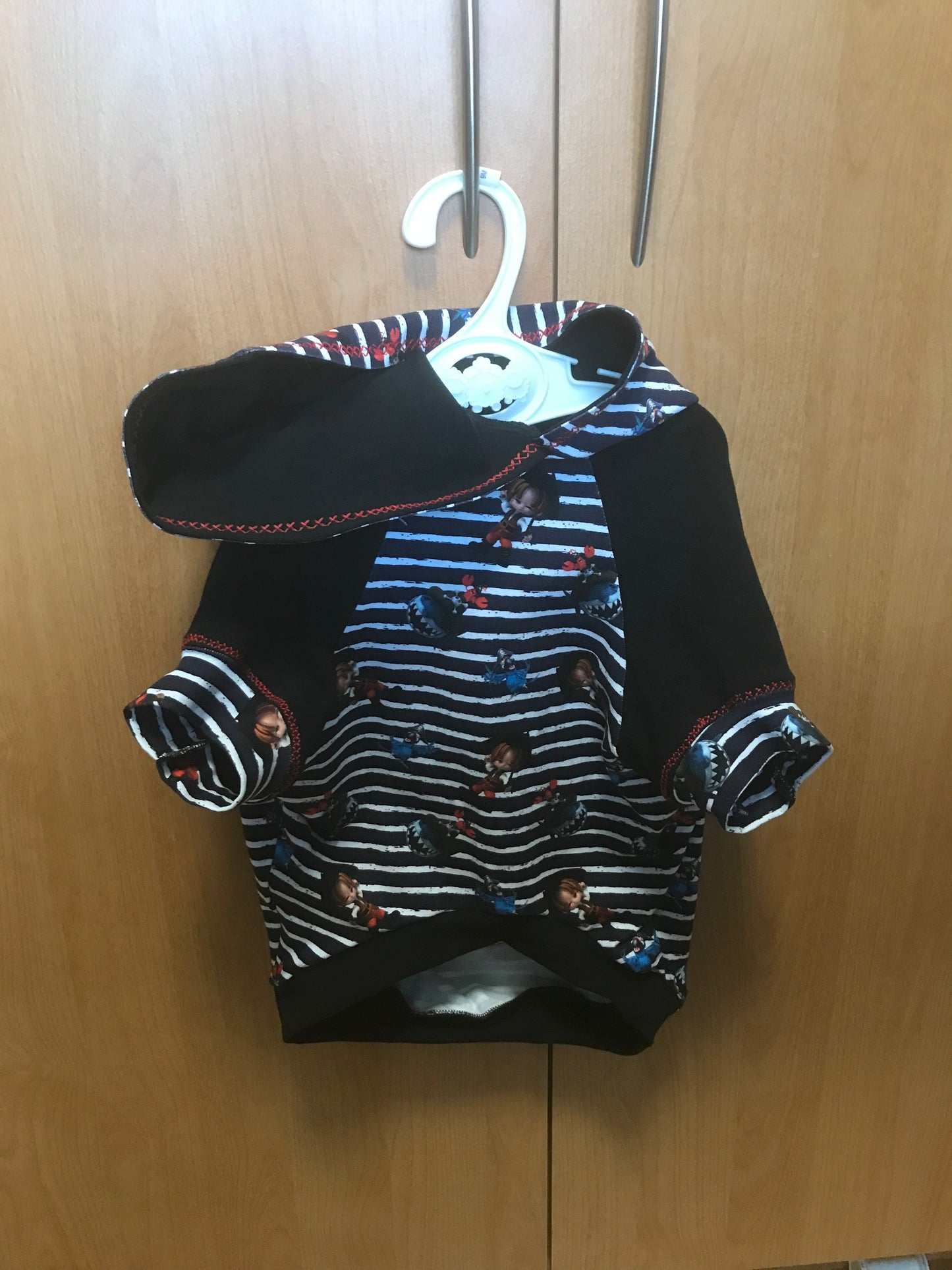 Hoodie pour chien Médium -Pirate