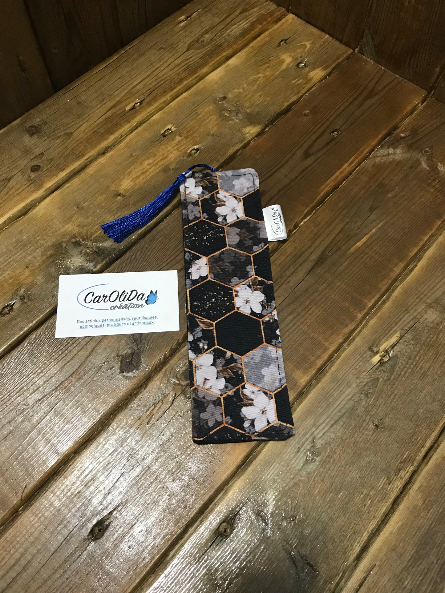 Marque page Forme hexa Noir