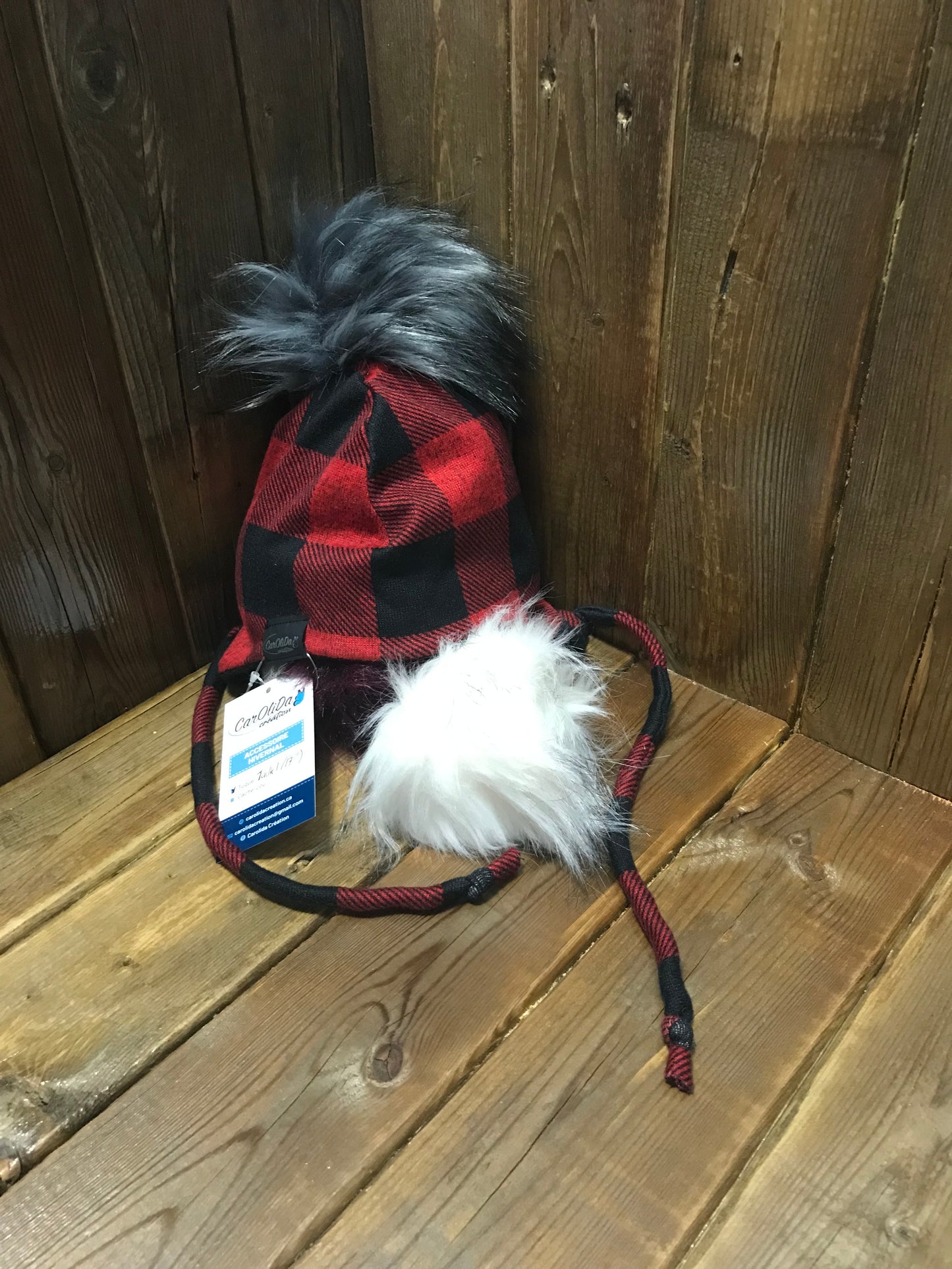 Tuque doublée avec micropolar -Carreauté Rouge Taille 1