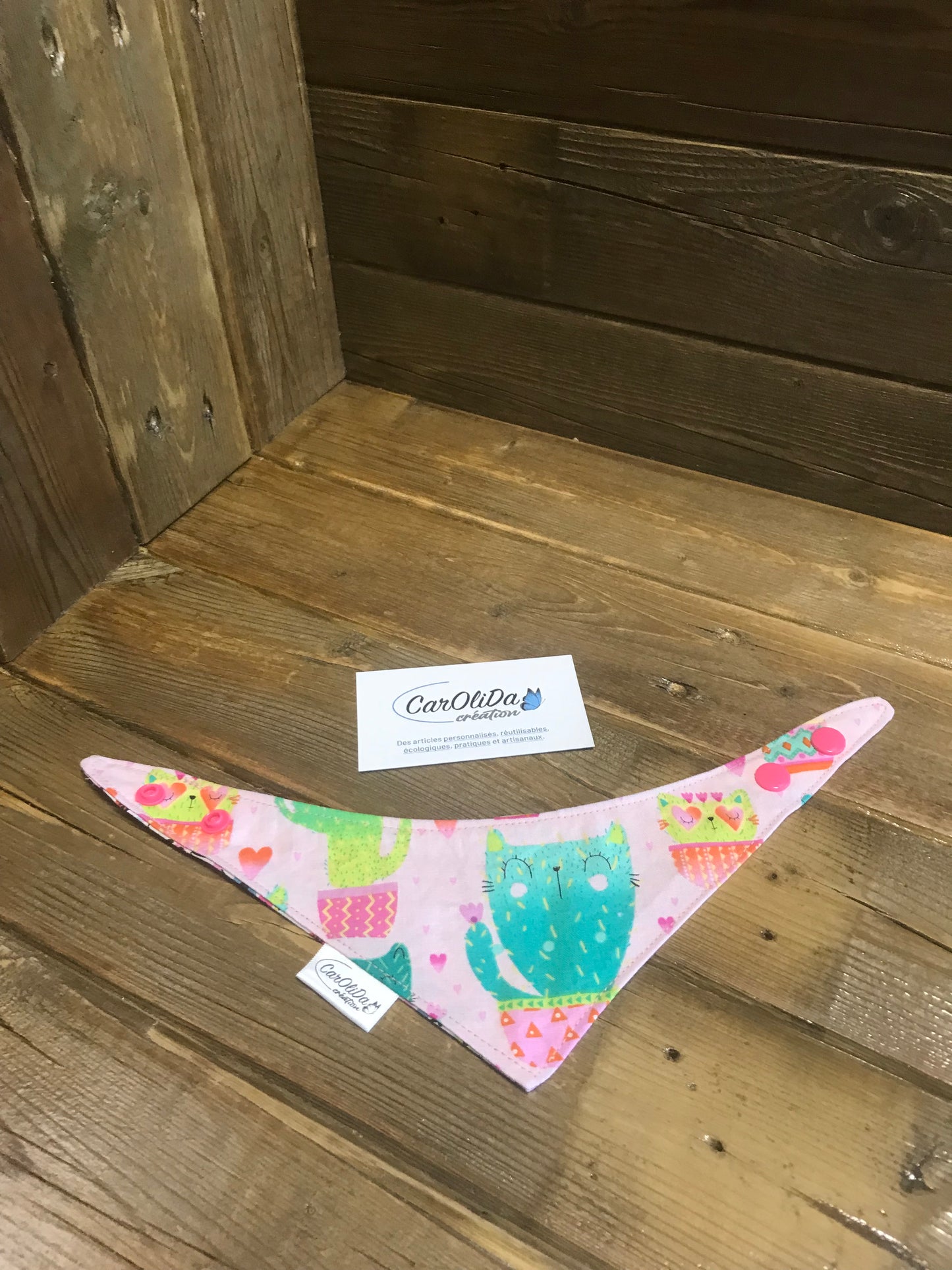 Reversible snap bandana-pink and butterfly cat/XS-small