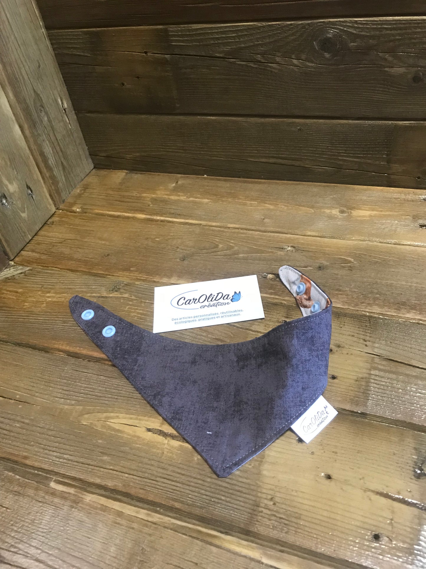 Reversible snap bandana-gray and cat/XS