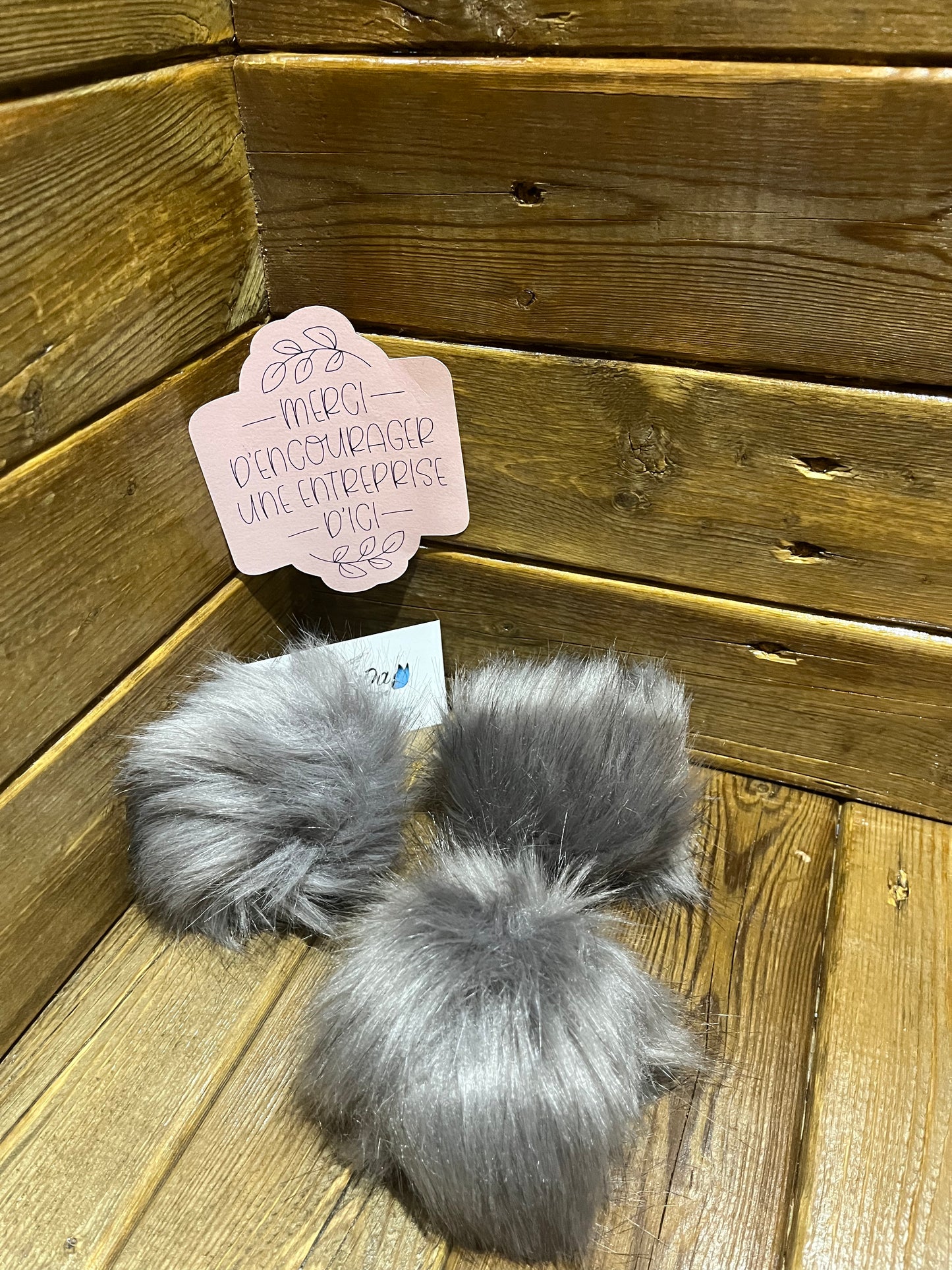 Fox faux fur pompom - Gray